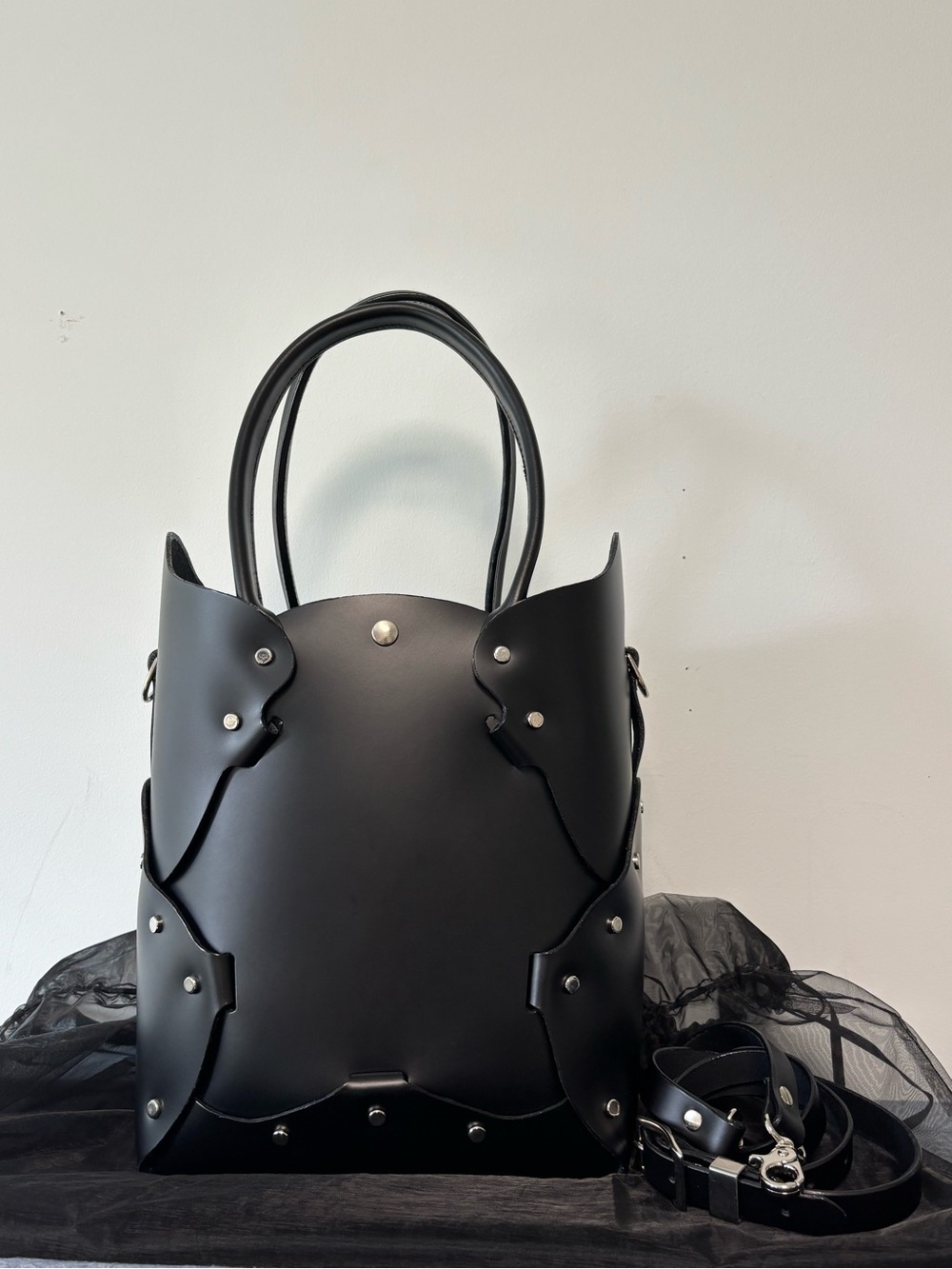 Zana Bayne Minimalist Handbag